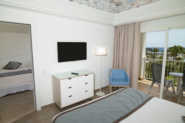 RIU Gran Canaria - rodinná izba s dvomi spálňami