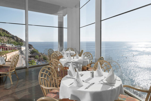 Mogán Princess & Beach club